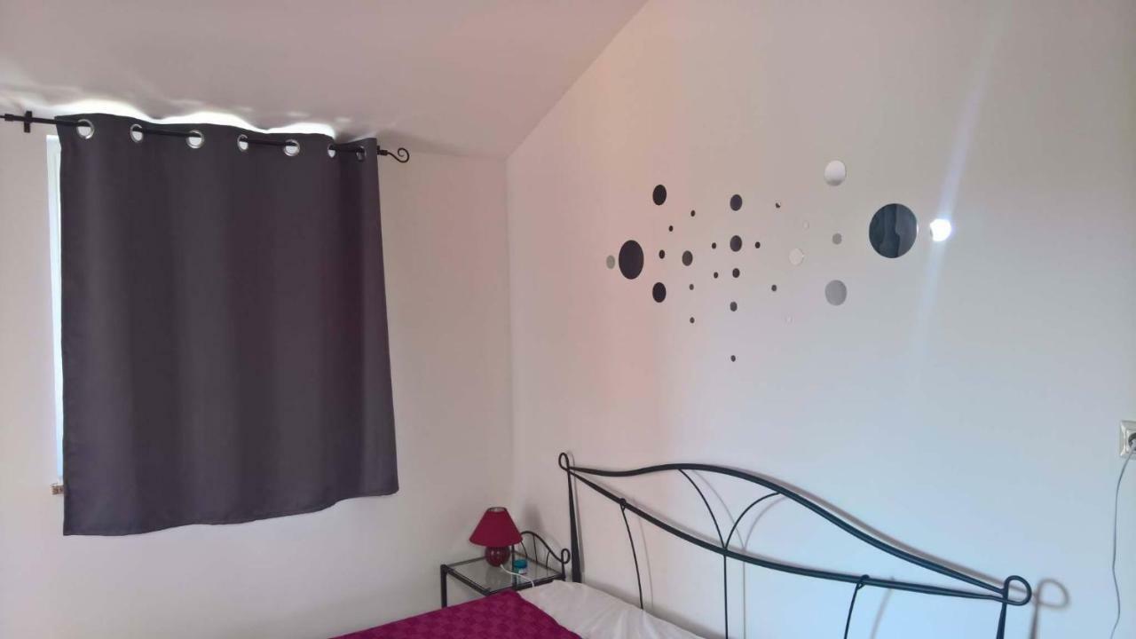 Apartment Poleti Malinska Luaran gambar